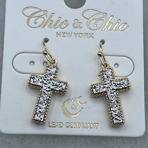 NWT Chic & Chic silver  quartz druzy cross earrings